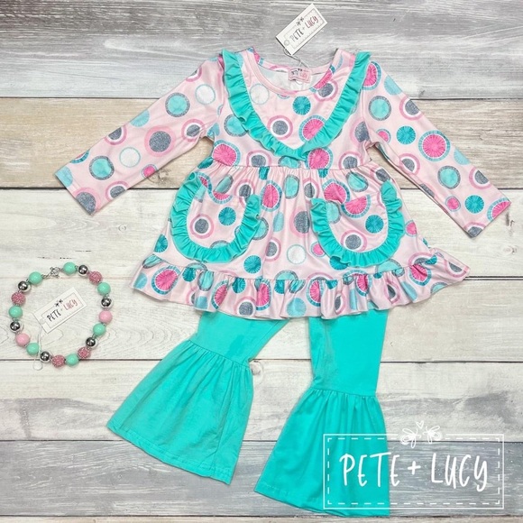 Pete & Lucy Hometown Heros Care Crew Short Sleeve Pant Set